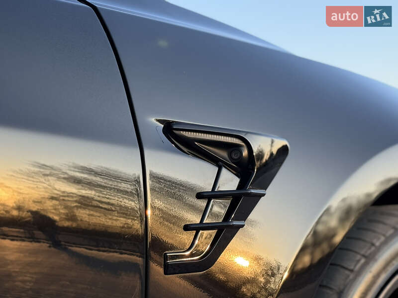 Седан Tesla Model 3 2019 в Тернополі фото 32 Седан Tesla Model 3 2019 в Тернополі