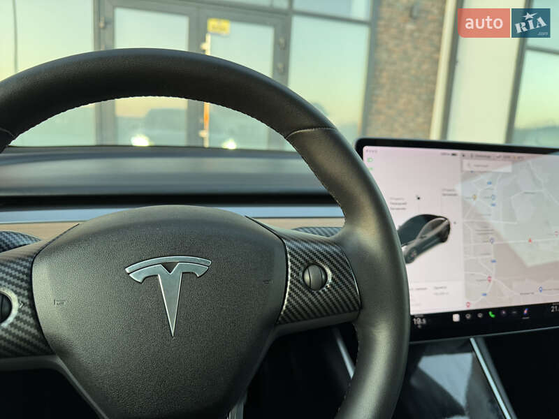 Седан Tesla Model 3 2019 в Тернополі фото 80 Седан Tesla Model 3 2019 в Тернополі