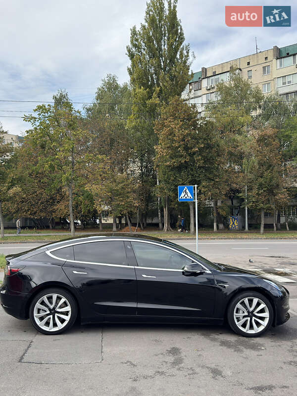 Седан Tesla Model 3 2018 в Києві фото 16 Седан Tesla Model 3 2018 в Києві