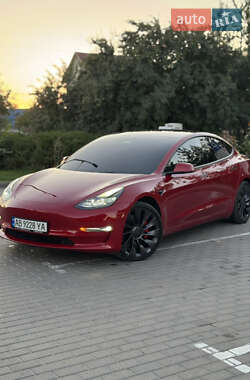 Tesla Model 3 2022