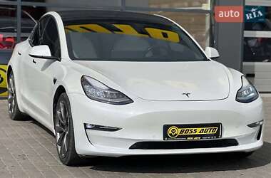 Tesla Model 3 2019
