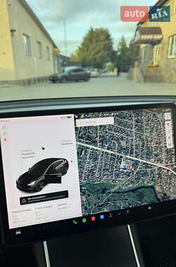 Седан Tesla Model 3 2019 в 