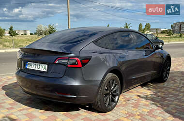 Tesla Model 3 2019