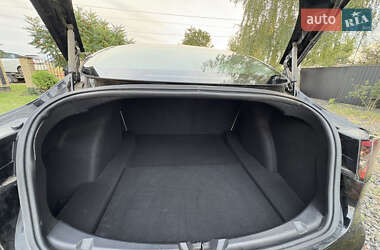 Седан Tesla Model 3 2018 в 
