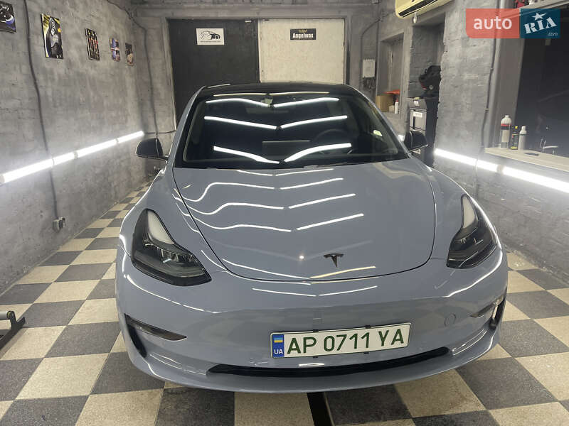 Седан Tesla Model 3 2021 в Запорожье