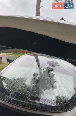 Седан Tesla Model 3 2023 в 