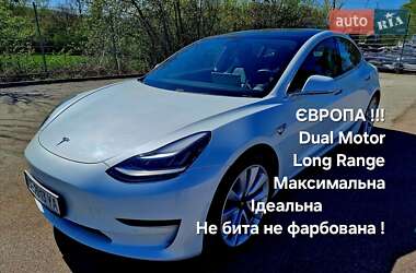 Tesla Model 3 2019