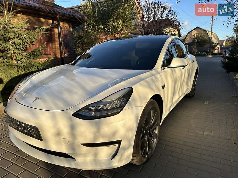Седан Tesla Model 3 2019 в Белой Церкви