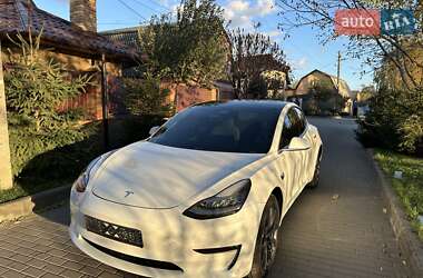 Tesla Model 3 2019