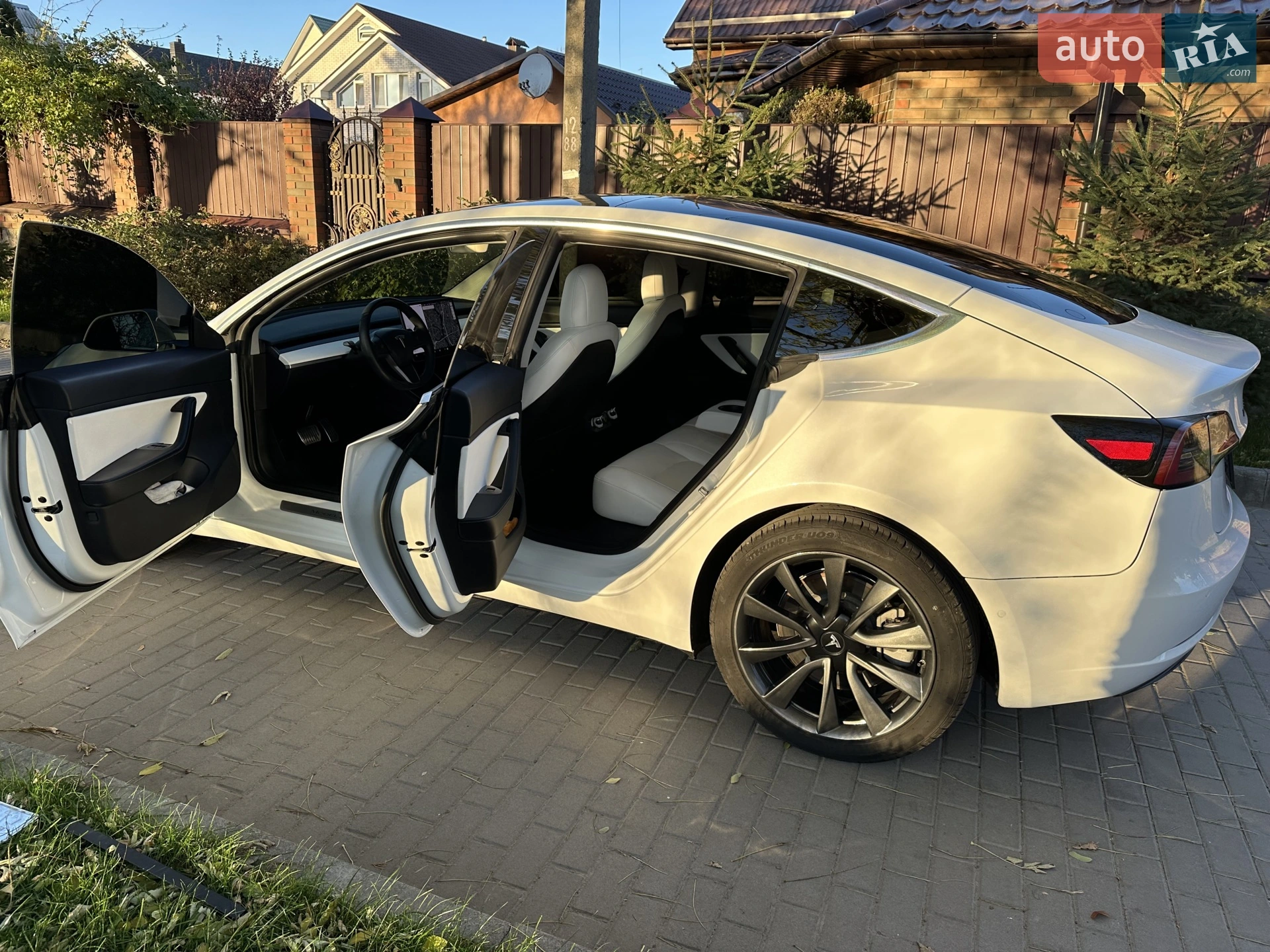 2019 Tesla Model 3 - мініатюра 33