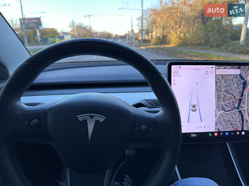 Седан Tesla Model 3 2019 в Белой Церкви