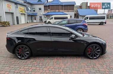 Седан Tesla Model 3 2019 в 