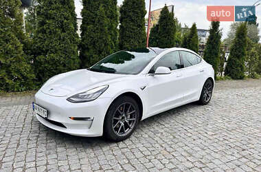 Tesla Model 3 2019 Tesla Model 3 2019