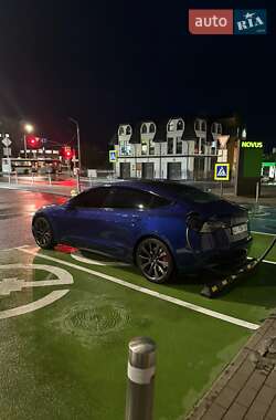 Седан Tesla Model 3 2020 в Белой Церкви