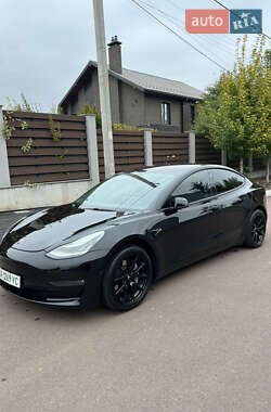 Седан Tesla Model 3 2018 в 