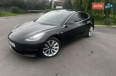 Седан Tesla Model 3 2019 в Києві