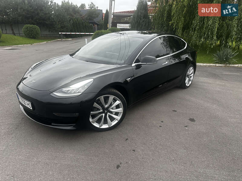 Tesla Model 3 2019
