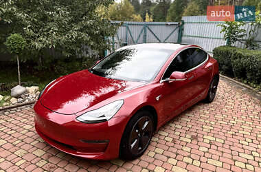 Седан Tesla Model 3 2018 в 