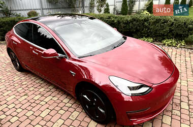 Tesla Model 3 2018
