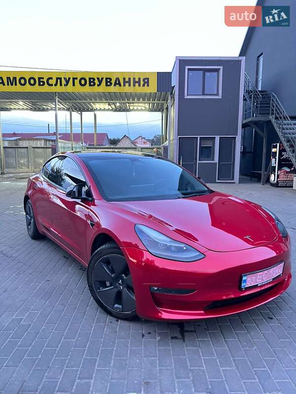 Седан Tesla Model 3 2022 в Луцке фото 7 Седан Tesla Model 3 2022 в Луцке