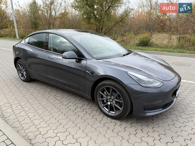 Седан Tesla Model 3 2022 в Києві фото 18 Седан Tesla Model 3 2022 в Києві