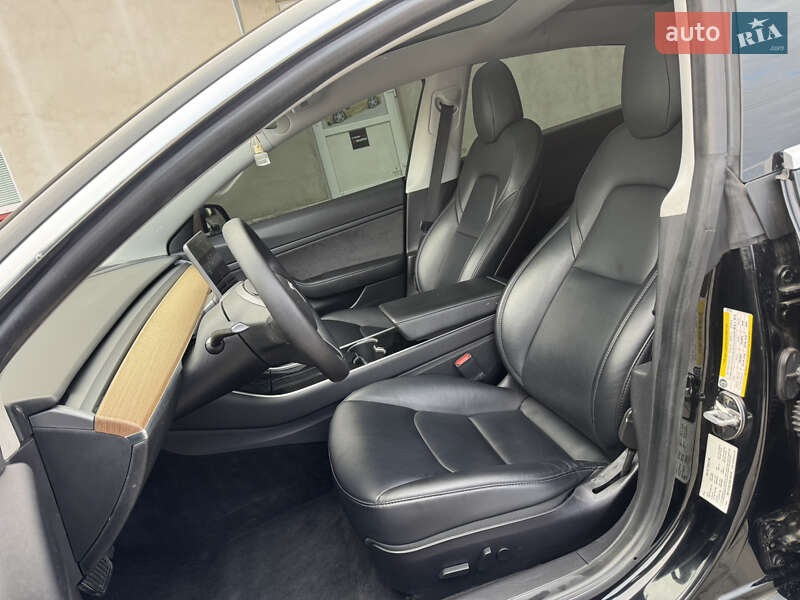 Седан Tesla Model 3 2019 в Луцьку фото 16 Седан Tesla Model 3 2019 в Луцьку
