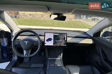 Седан Tesla Model 3 2019 в 