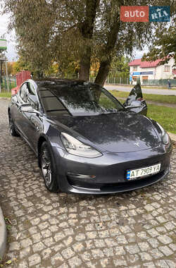 Седан Tesla Model 3 2018 в 