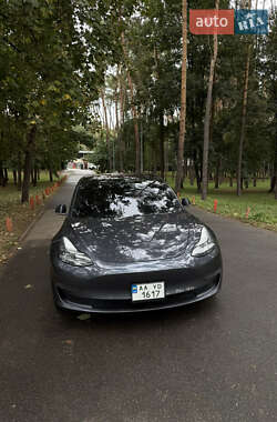 Седан Tesla Model 3 2018 в Киеве