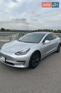 Седан Tesla Model 3 2018 в Запорожье