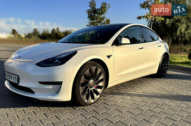 Седан Tesla Model 3 2021 в Вінниці