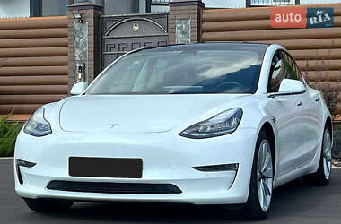 Tesla Model 3 2019
