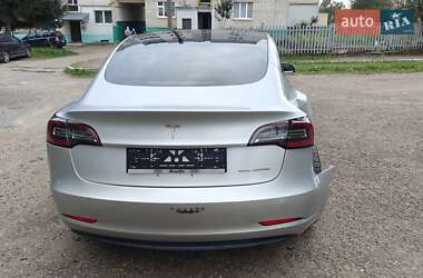 Седан Tesla Model 3 2018 в 