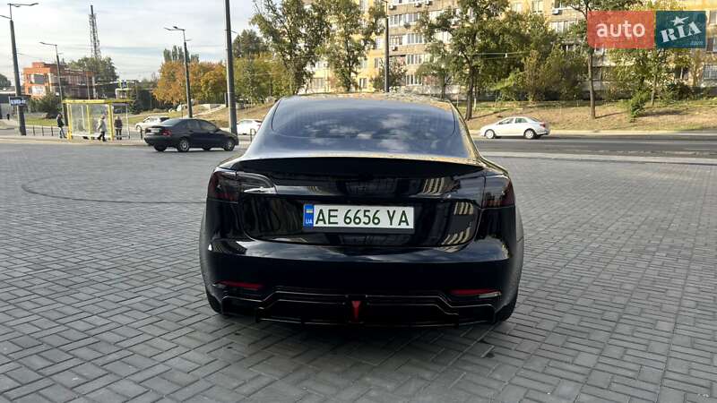 Седан Tesla Model 3 2019 в Дніпрі