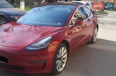 Седан Tesla Model 3 2019 в Ужгороде