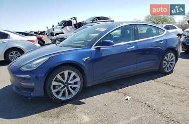 Tesla Model 3 2019