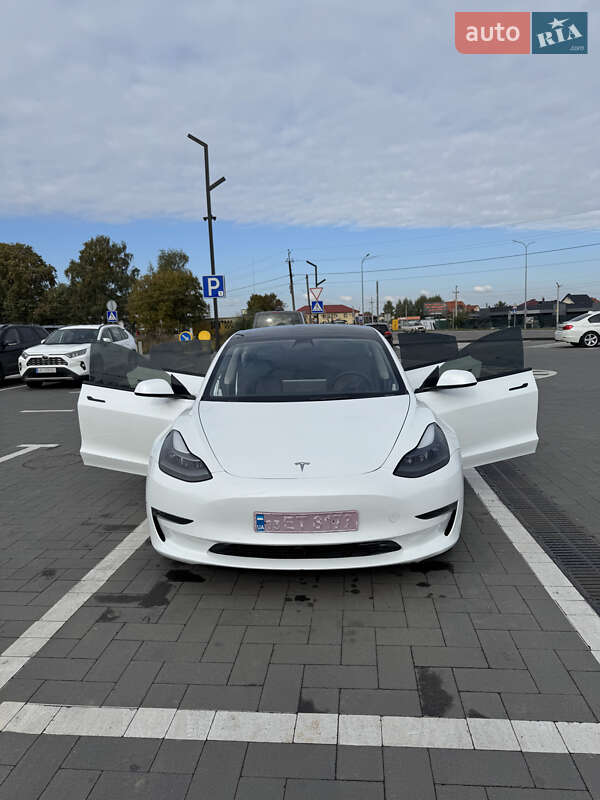 Седан Tesla Model 3 2021 в Луцьку фото 6 Седан Tesla Model 3 2021 в Луцьку