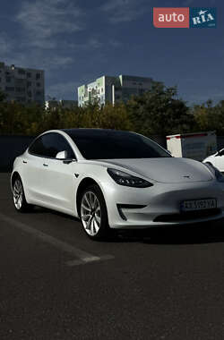 Tesla Model 3 2018