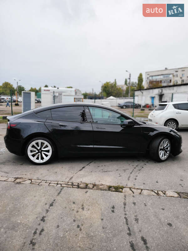 Седан Tesla Model 3 2020 в Одесі