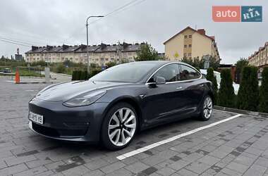 Tesla Model 3 2018