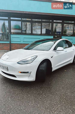 Седан Tesla Model 3 2019 в Сумах
