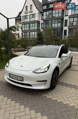 Tesla Model 3 2023