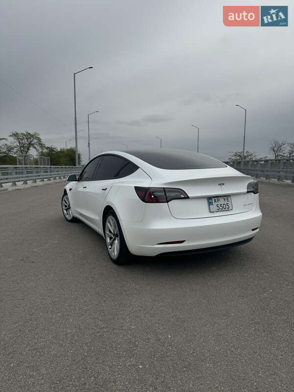 Седан Tesla Model 3 2021 в Запорожье