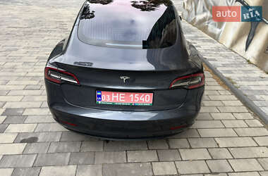 Седан Tesla Model 3 2018 в 