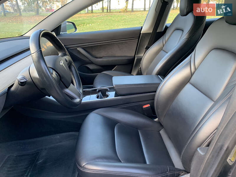 Седан Tesla Model 3 2018 в Киеве фото 15 Седан Tesla Model 3 2018 в Киеве