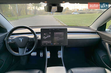 Седан Tesla Model 3 2018 в 