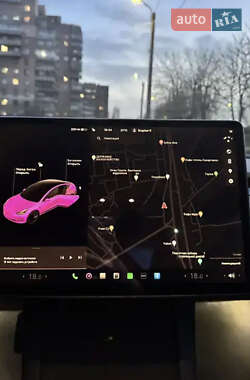 Седан Tesla Model 3 2022 в  фото 10 Седан Tesla Model 3 2022 в