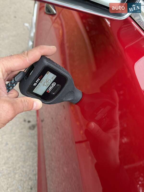 Седан Tesla Model 3 2019 в Львові