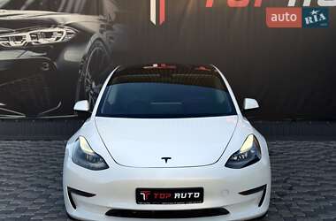 Седан Tesla Model 3 2023 в 