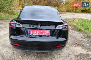 Седан Tesla Model 3 2019 в 